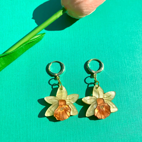 Mini Daffodil Earrings